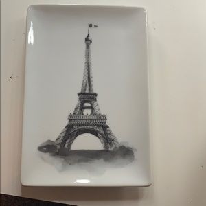 Decorative room dish